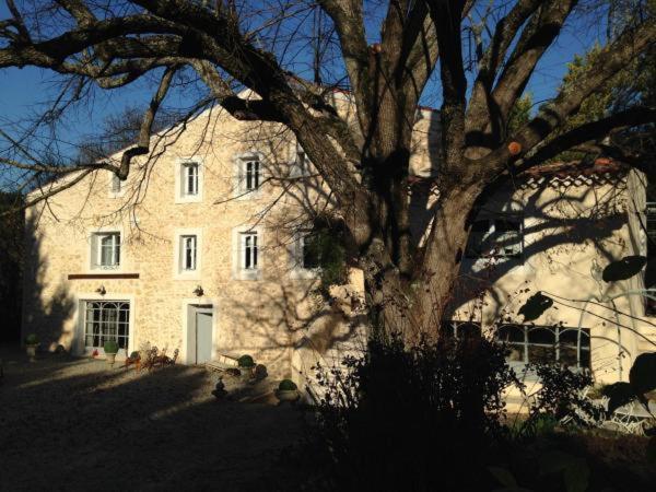 Le Moulin De Sonnailles Panzió Cabriès Kültér fotó