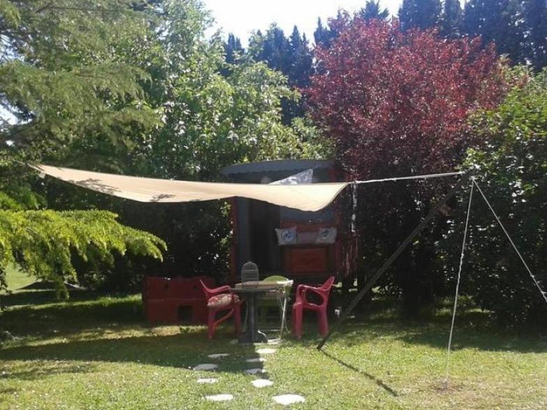Le Moulin De Sonnailles Panzió Cabriès Kültér fotó